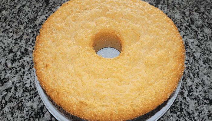 Bolo de Mandioca Com Coco Fica Uma delicia Ver Aqui