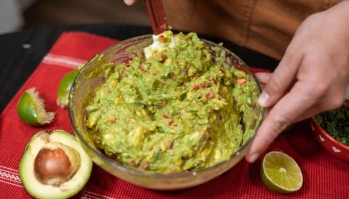  como fazer guacamole fácil