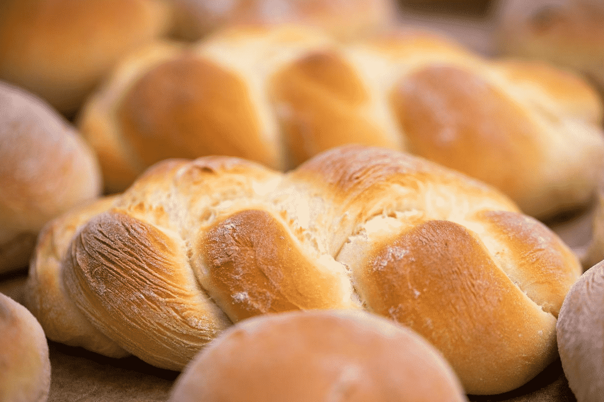 Pão de leite condensado de liquidificador delicioso e marcante