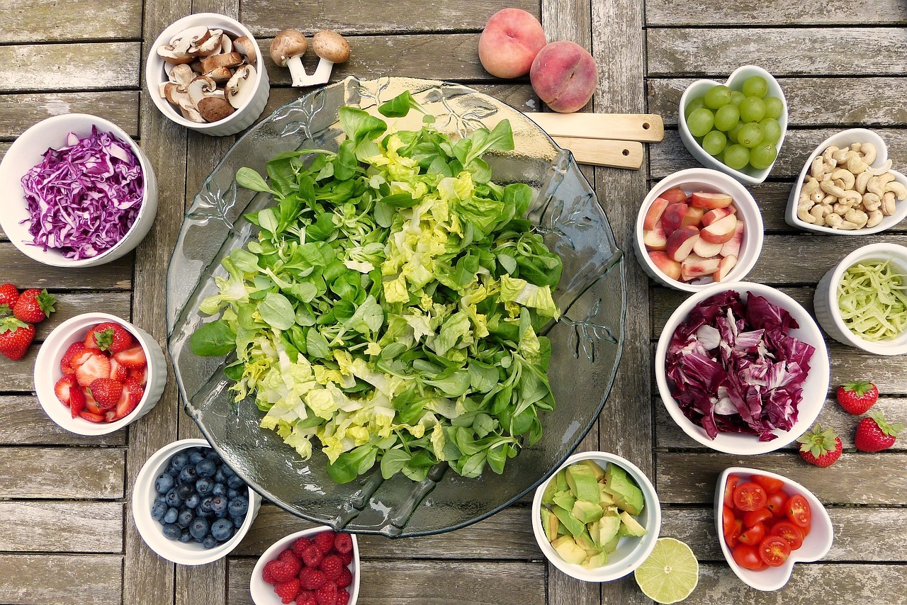 Receitas de Saladas Deliciosas para Refrescar o Seu Verão